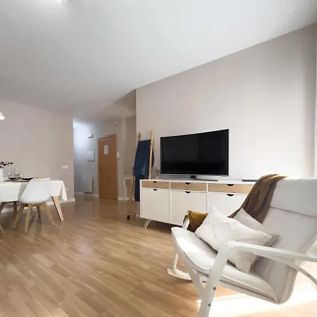 Apartamentos Turisticos Con Alma Plasencia Exterior photo